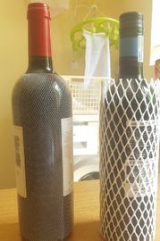 PE Material Protective Mesh Sleeving Plastic Net For Liquor Wine Bottle Packaging